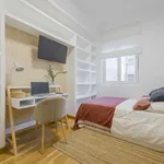 Rent a room of 120 m² in madrid