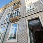 Rent a room in lisbon