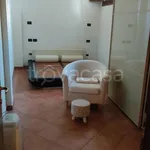 Rent 2 bedroom apartment of 60 m² in Adria