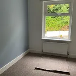 Rent 3 bedroom apartment in Wales