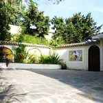 Rent 4 bedroom house of 260 m² in Marbella