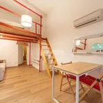 Rent 1 bedroom apartment of 35 m² in Milan