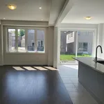 Maison de 4563 m² avec 4 chambre(s) en location à East Gwillimbury (Holland Landing)