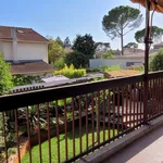 Rent 4 bedroom apartment of 102 m² in Aix-en-Provence