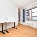 Rent 3 bedroom apartment in London