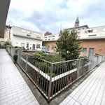 Rent 1 bedroom apartment of 110 m² in lissone