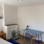 Rent 1 bedroom apartment of 27 m² in Toulon