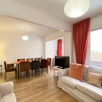 Rent 3 bedroom apartment of 95 m² in barcelona