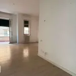 Affitto 5 camera appartamento di 145 m² in Palermo