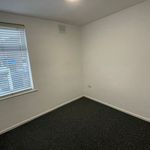 Rent 2 bedroom flat in East Midlands