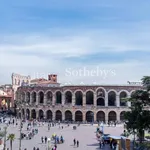 Rent 8 bedroom apartment of 170 m² in Verona