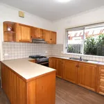 Rent 3 bedroom house in Bentleigh