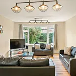 Rent 8 bedroom house in Yorkshire And The Humber