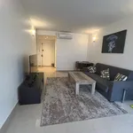 Rent 1 bedroom apartment in Paris