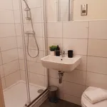 Rent 2 bedroom flat in Bradford