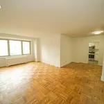 Rent 2 bedroom apartment of 102 m² in New York City