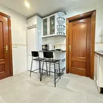 Rent 3 bedroom apartment in Madrid