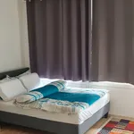 Rent 1 bedroom apartment of 34 m² in Frankfurt