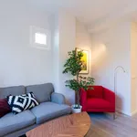 Rent 1 bedroom apartment of 50 m² in madrid