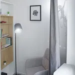 Rent 1 bedroom apartment of 24 m² in Düsseldorf