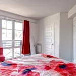  appartement avec 4 chambre(s) en location à Montreal