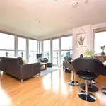 Rent 2 bedroom flat in Woolwich