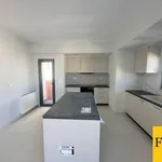 Rent 2 bedroom apartment of 90 m² in Pikrodafni