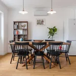 Rent 4 bedroom apartment of 130 m² in lisbon