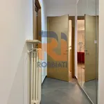 Affitto 3 camera appartamento di 78 m² in Pavia