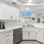 Rent 3 bedroom house of 146 m² in Los Angeles