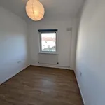 Rent 3 bedroom flat in Bangor