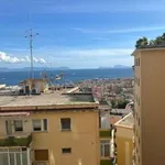 Affitto 3 camera appartamento di 85 m² in Naples