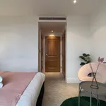 Rent 3 bedroom flat in London