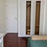 Rent a room in lisbon