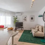 Rent a room in madrid