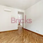 Rent 3 bedroom apartment of 115 m² in Milan