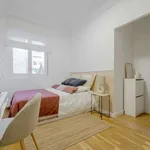 Rent a room of 120 m² in madrid