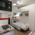 Appartement de 18 m² avec 1 chambre(s) en location à Paris