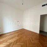 Rent 3 bedroom apartment of 105 m² in Milano