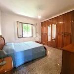 Rent 4 bedroom apartment of 117 m² in Reggio di Calabria