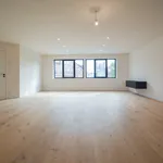 Appartement de 105 m² avec 2 chambre(s) en location à Izegem