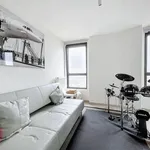 Rent 3 bedroom apartment in Molenbeek