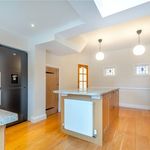 Rent 5 bedroom house in South West England