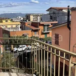 Affitto 3 camera appartamento di 72 m² in Guidonia Montecelio