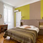 Rent 3 bedroom apartment of 90 m² in Lyon