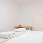 Alquilo 4 dormitorio apartamento de 40 m² en Madrid