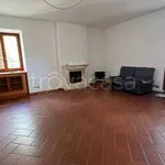 Rent 5 bedroom apartment of 180 m² in Alanno