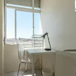 Rent 7 bedroom apartment in Lisbon