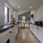 Rent 6 bedroom house in East Midlands