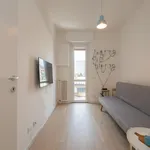 Rent 2 bedroom apartment in Milan